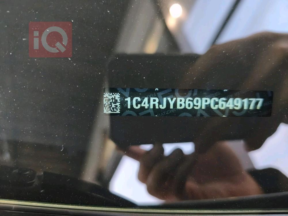 جيب جراند شيروكي